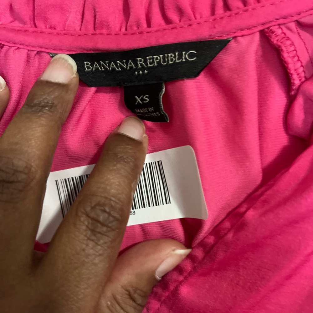 EUC Banana Republic Magenta Blouse Women’s Size XS - Picture 5 of 6